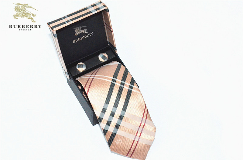 Cravatta Burberry Per Uomo Modello 19